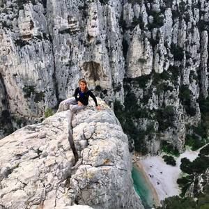 Meet your Posher, Dania